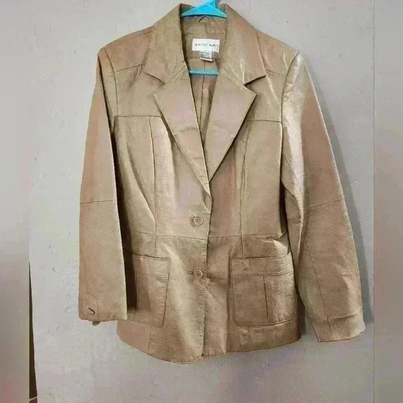 Newport News vintage 100% leather jacket shoulder pads tan size 10 - Picture 1 of 7